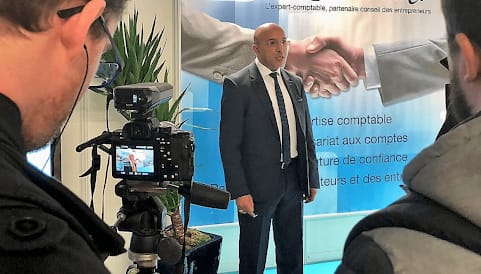 M. Khadiri donne des conférences dans les salons professionnels